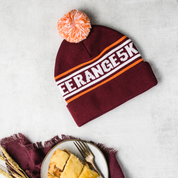 Beanie in Maroon